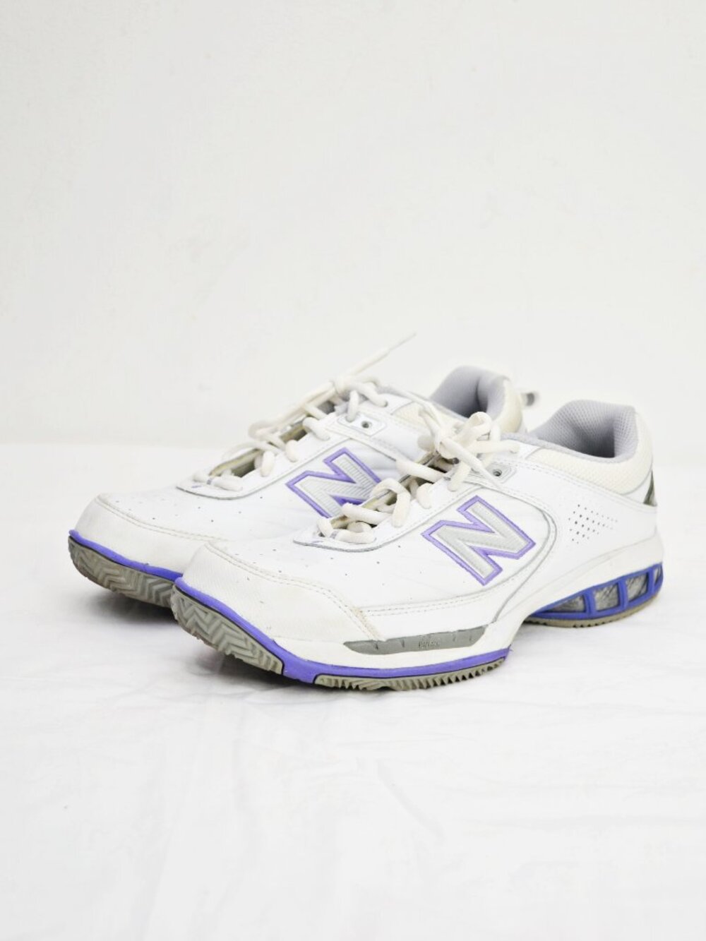 New Balance Womens 806 V1 Tennis Size 10 Pre Owned